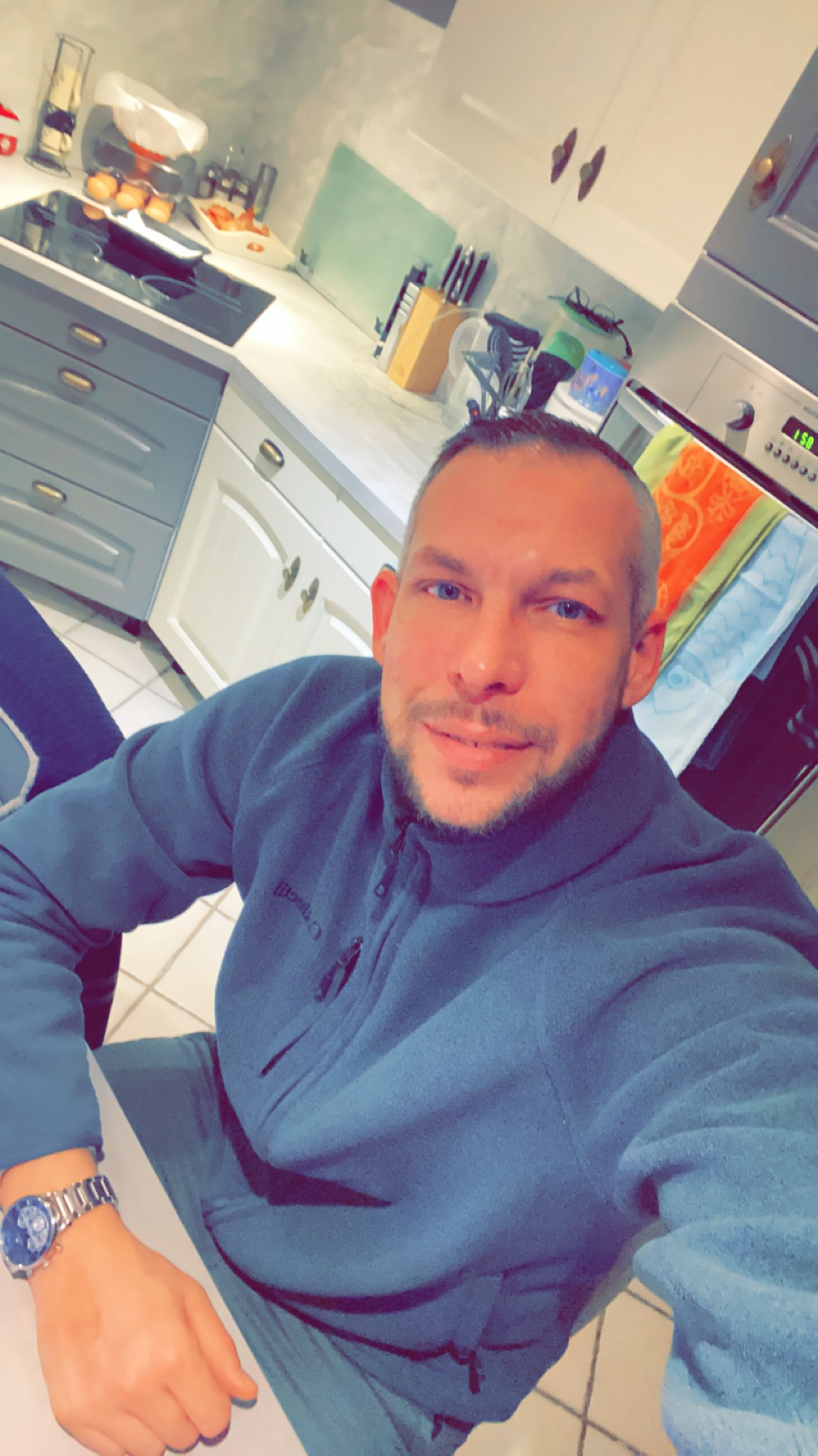 Profil de Kynan, 19 ans, Boite gay à Cornol