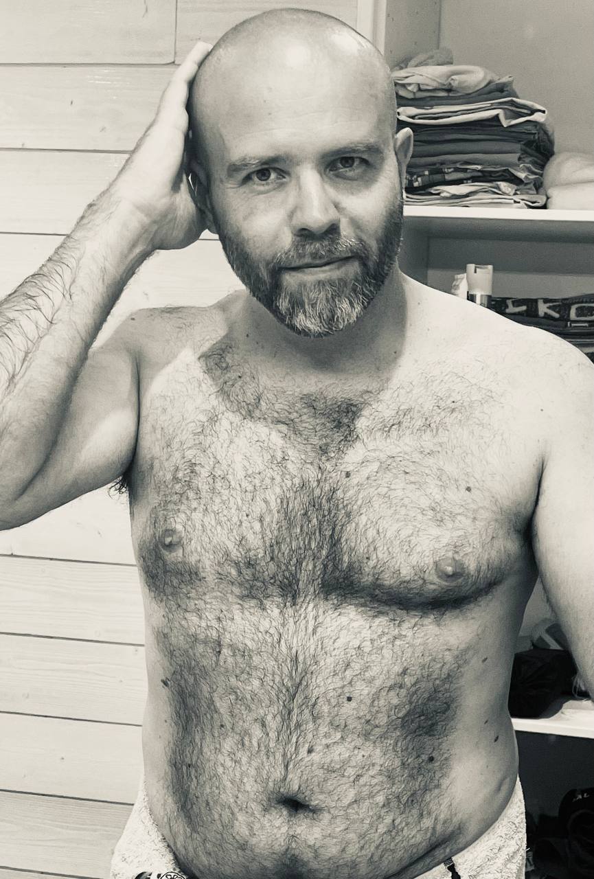 Profil de Archibald, 47 ans, Boite gay à Prêles