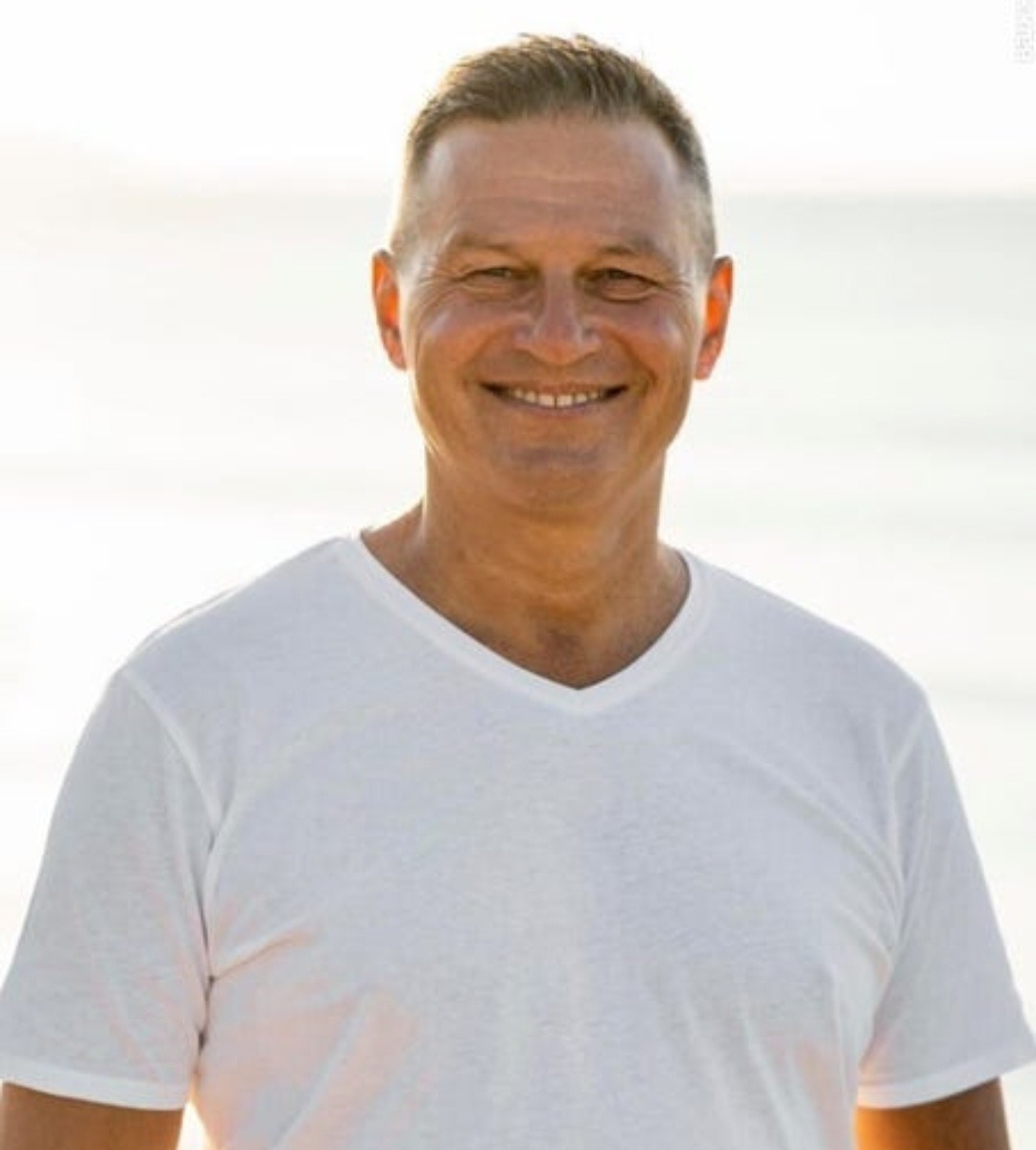 Profil de Fayçal, 52 ans, Boite gay à Bercher